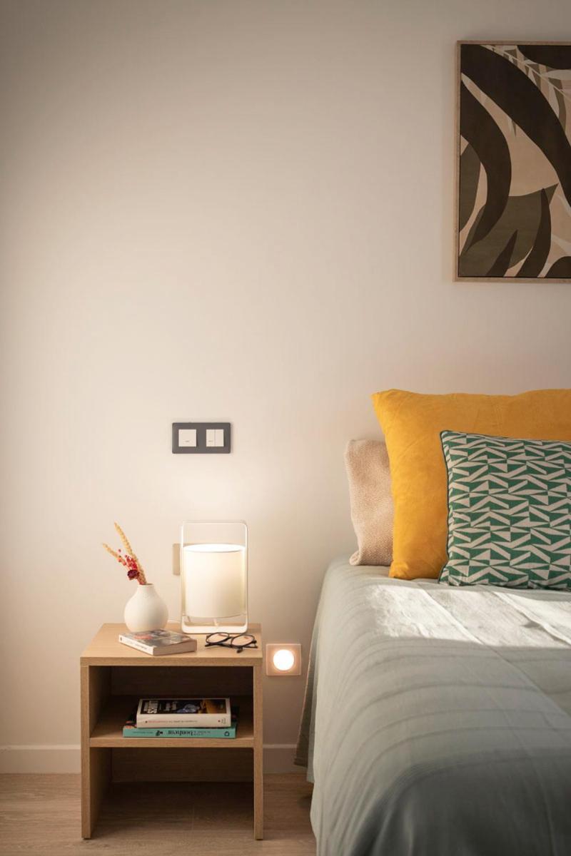 Aparthotel Oh Activ Nîmes Esterno foto